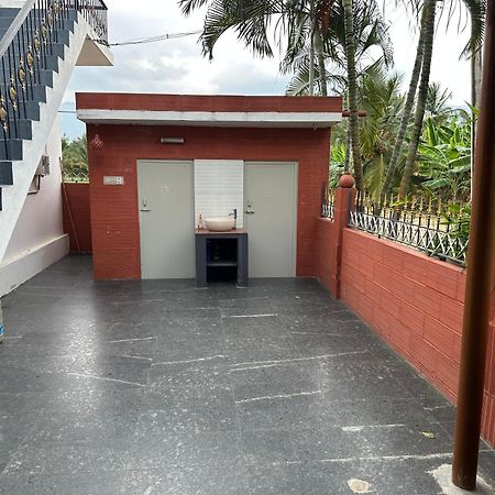 Sakthi Garden Home Stay Ероде Екстериор снимка