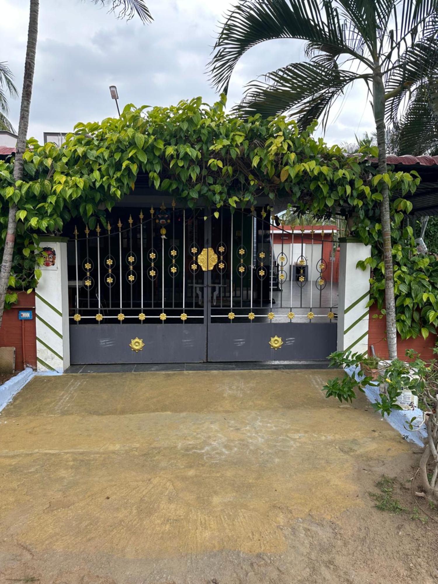 Sakthi Garden Home Stay Ероде Екстериор снимка