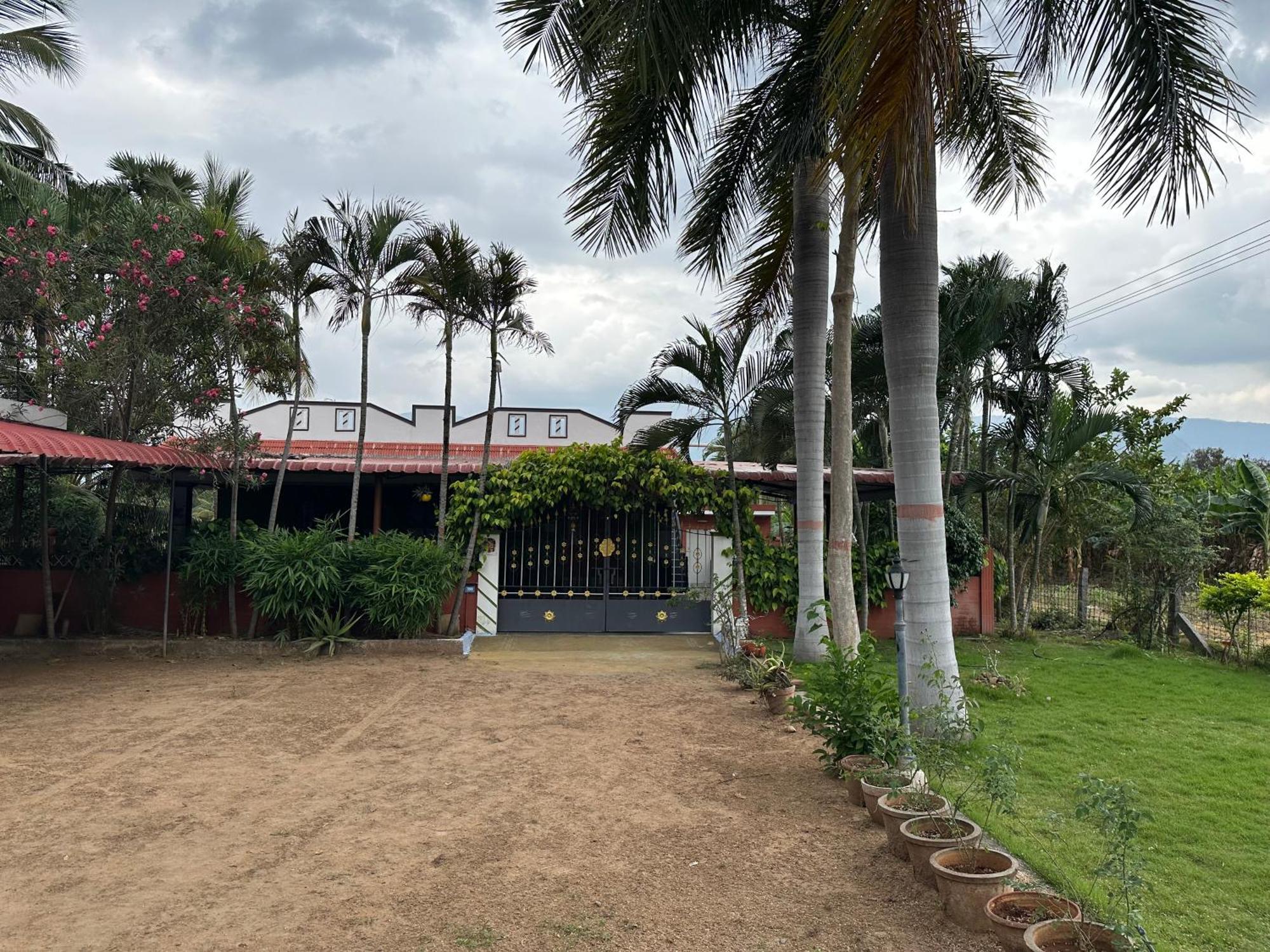 Sakthi Garden Home Stay Ероде Екстериор снимка
